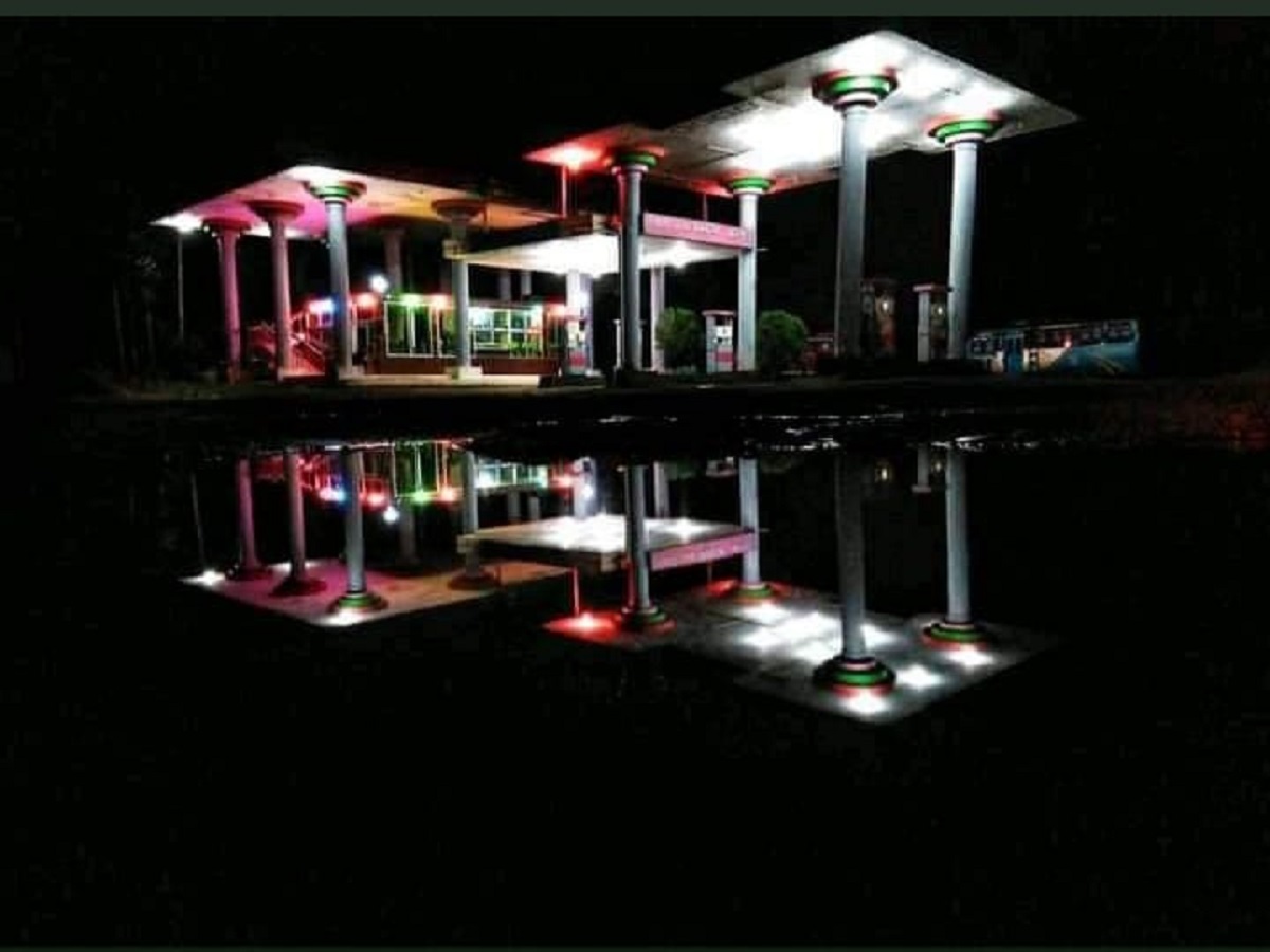 হাইওয়ে ফিলিং ষ্টেশন, উমনপুর।