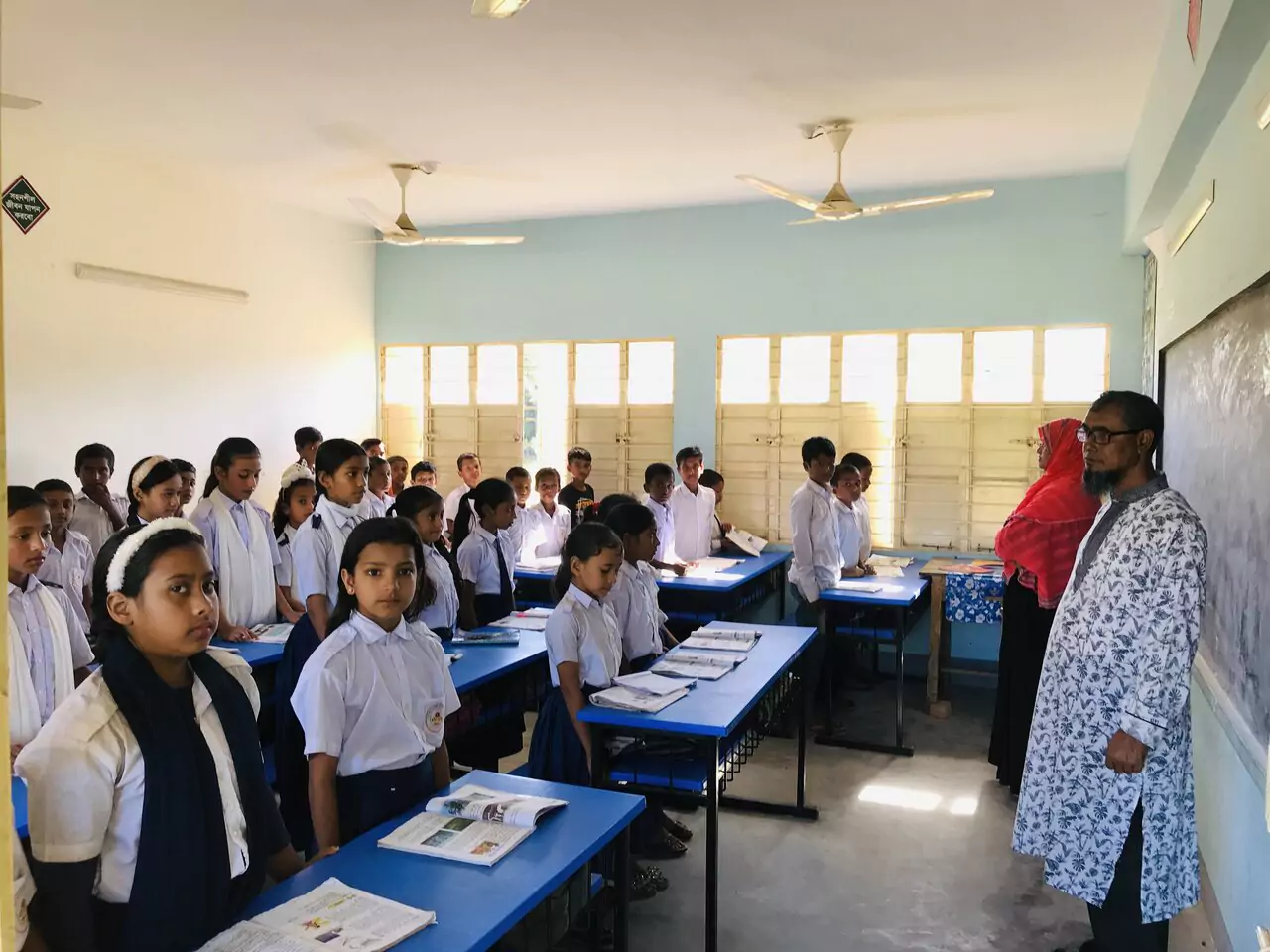 পরিদর্শন কালীন সময়  প্রধান শিক্ষক